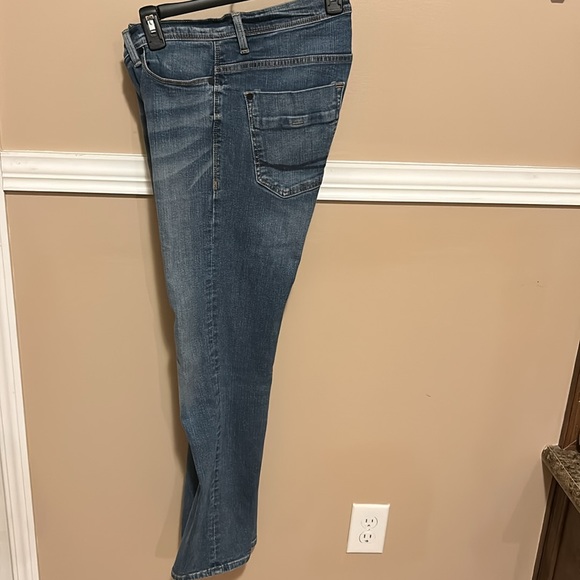 Ladies Calvin Klein jeans - Picture 3 of 5